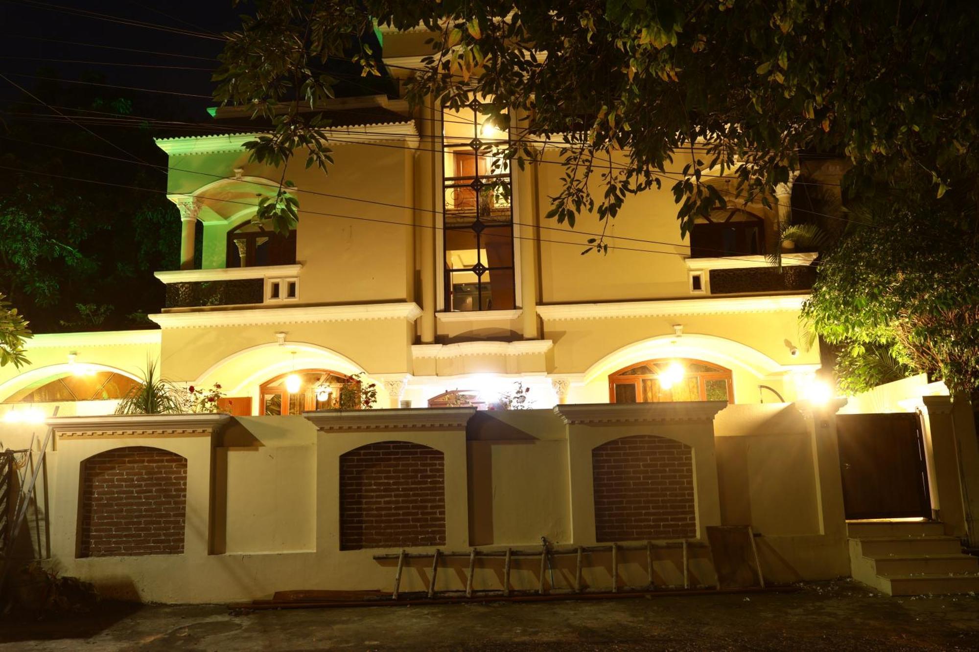 Suramya Homestay โบปาล ภายนอก รูปภาพ