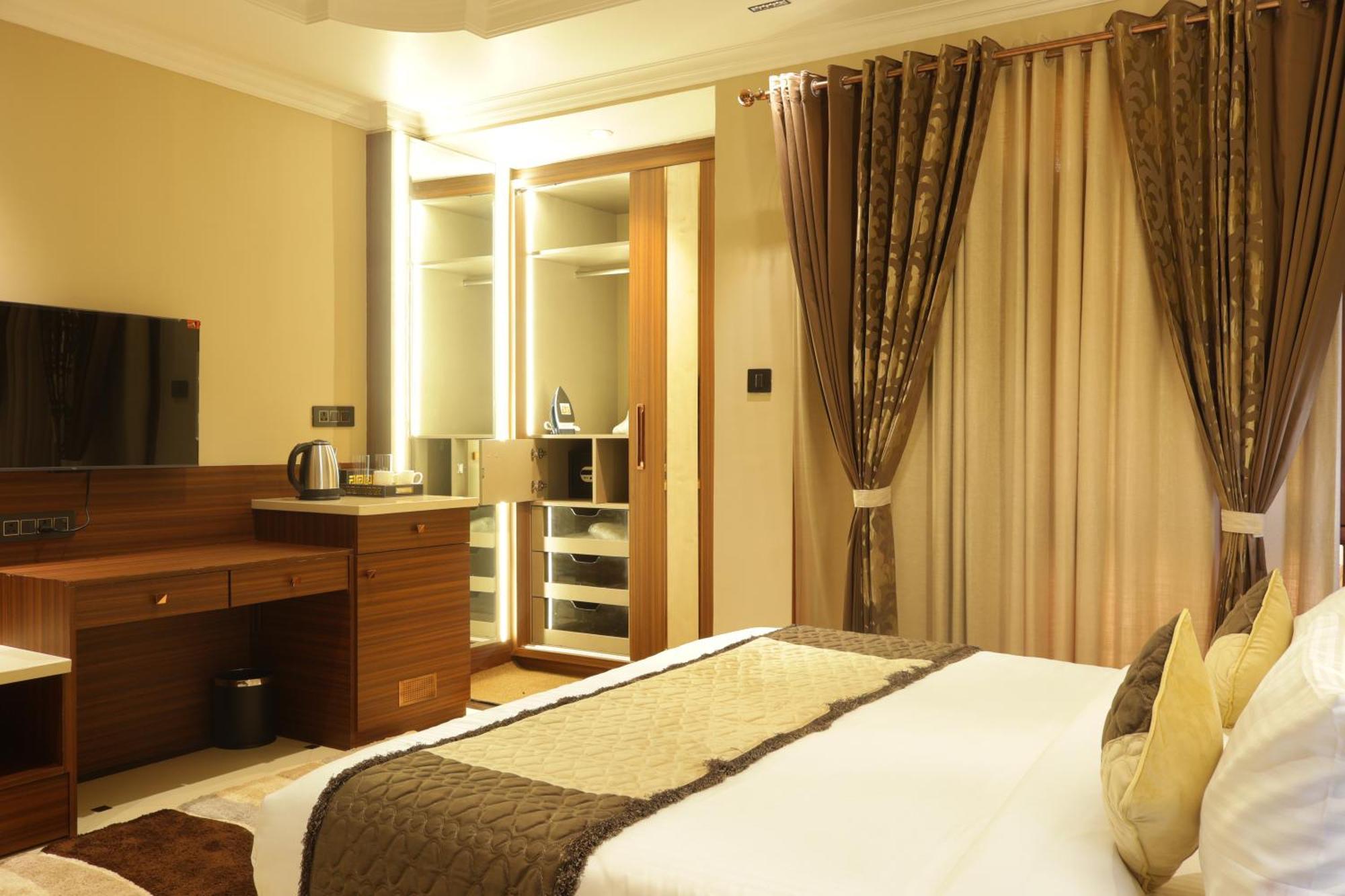 Suramya Homestay โบปาล ภายนอก รูปภาพ