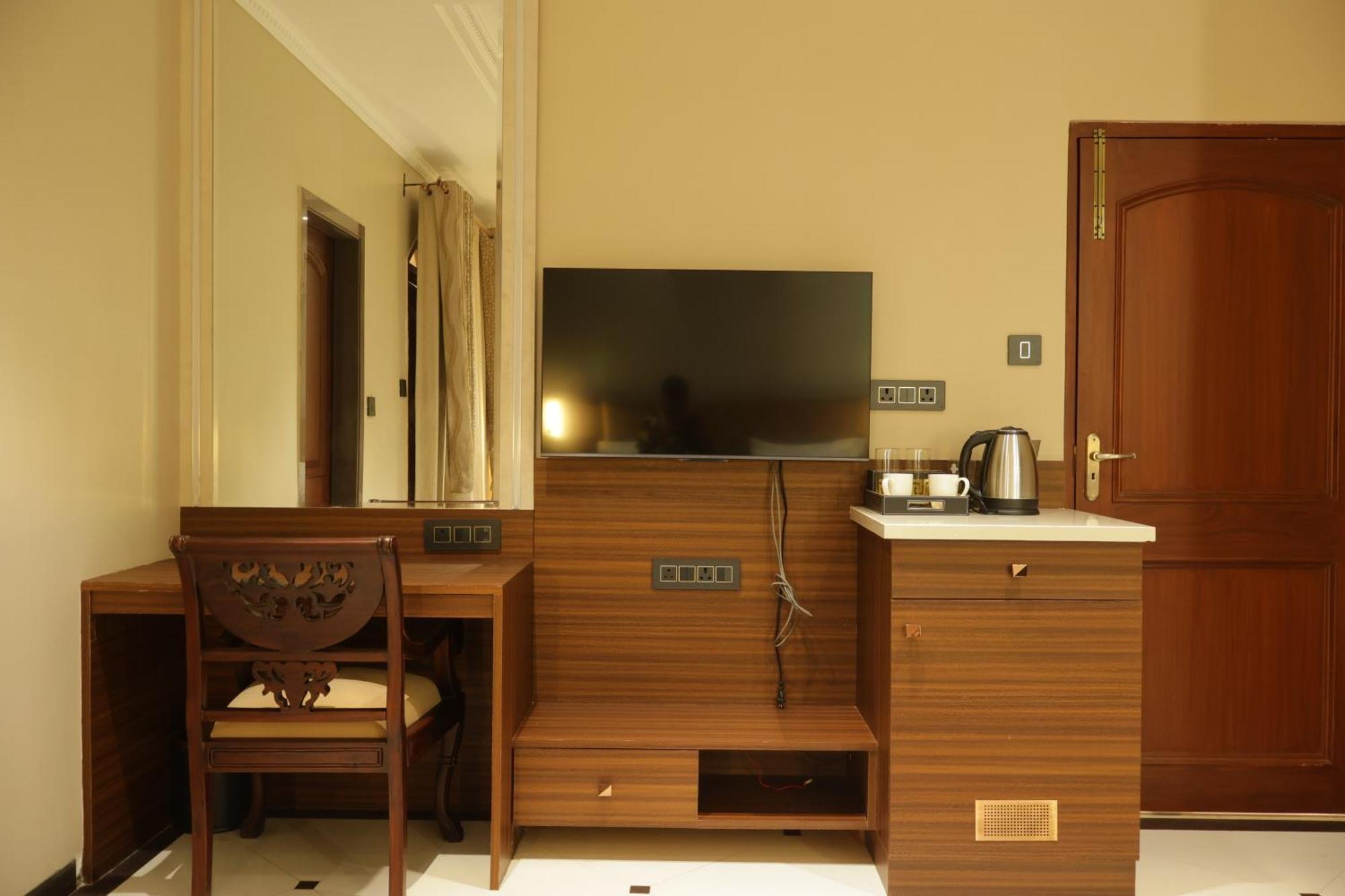Suramya Homestay โบปาล ภายนอก รูปภาพ
